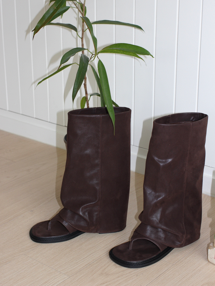Flip flop boots (오뮤즈 추천)