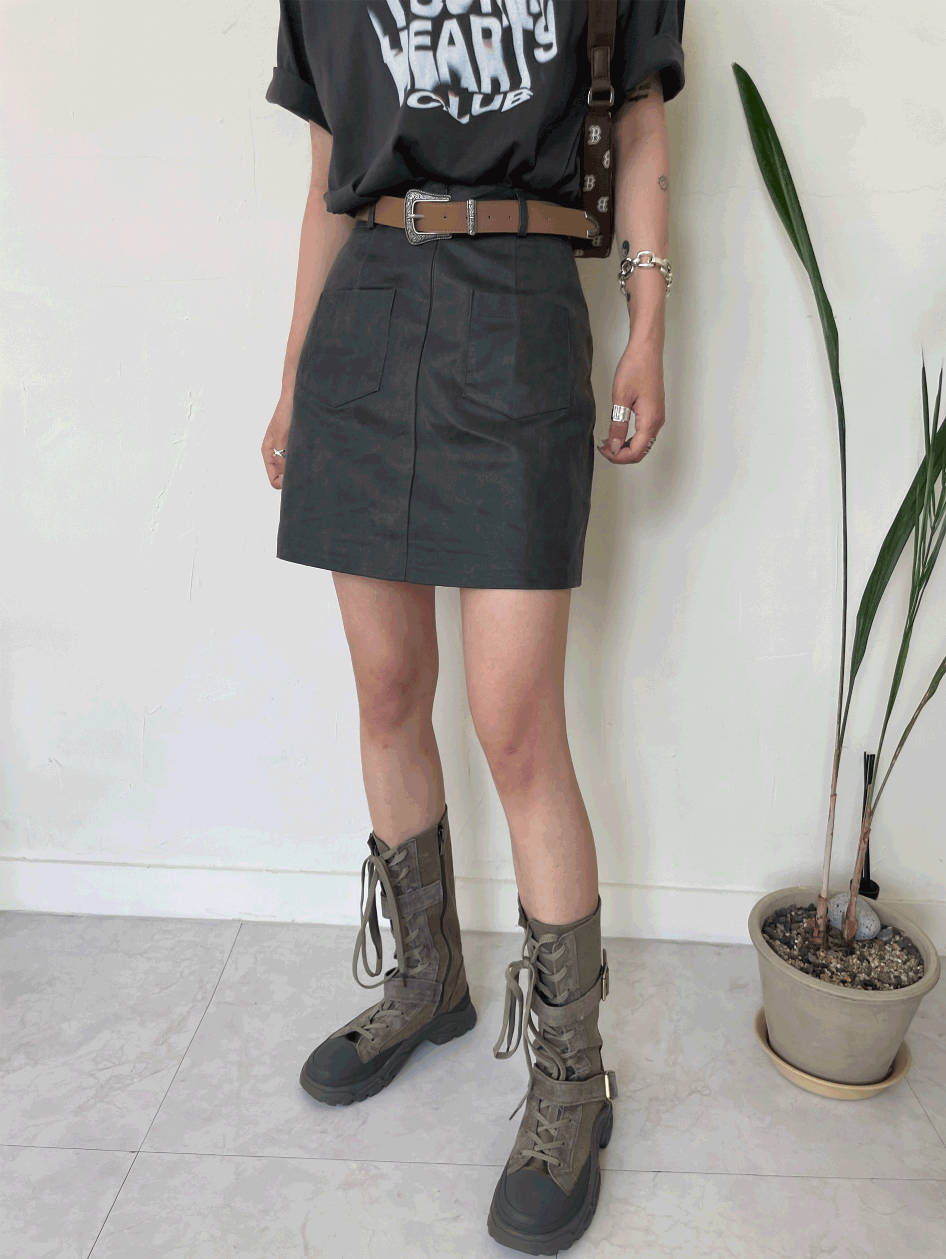 Pocket split skirt