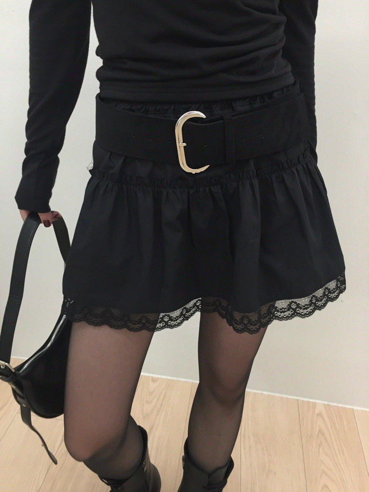 Cotton lace mini skirt