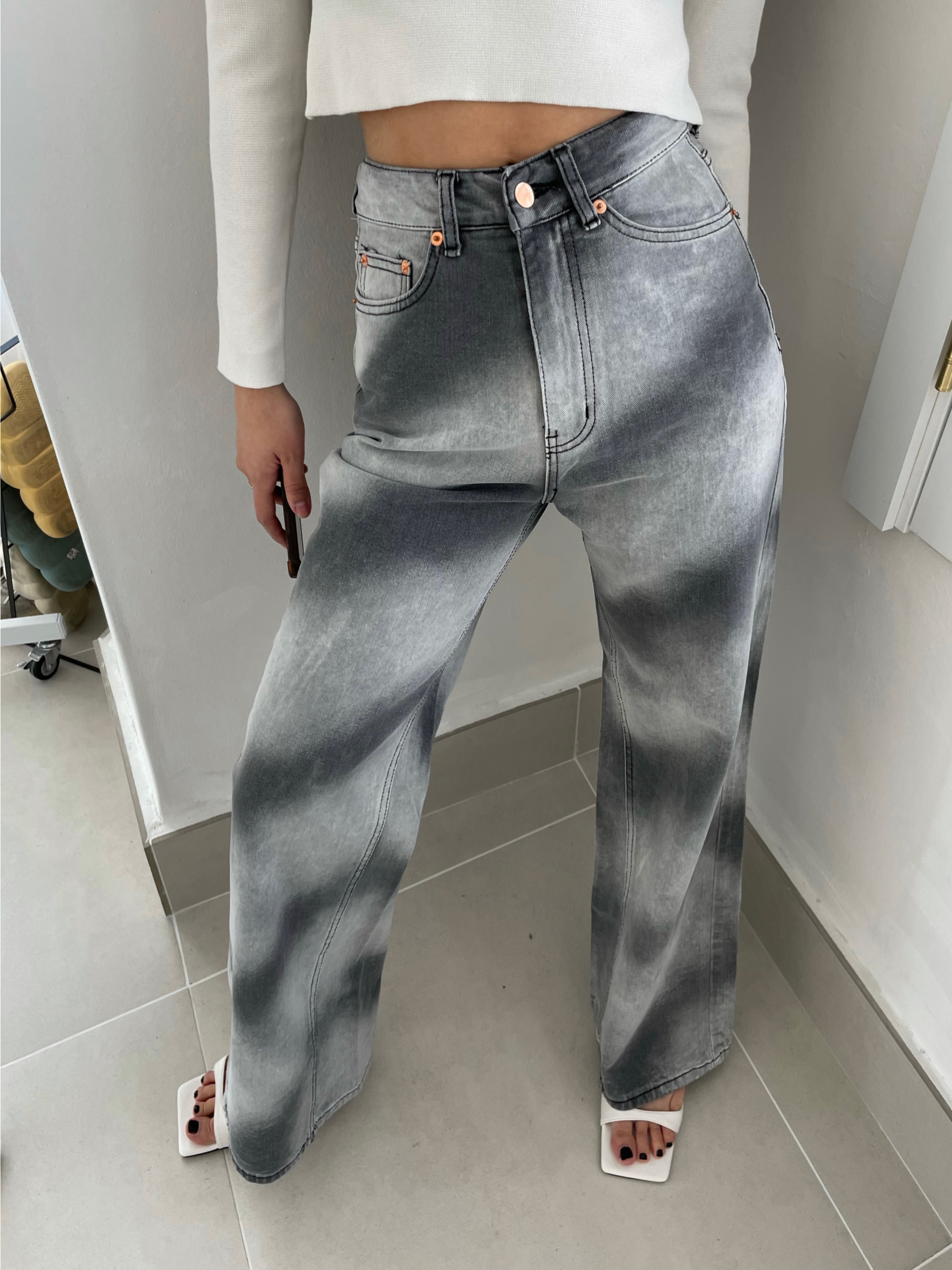 [SALE] Stripe grey denim pants (정가 51,000원) (교환/ 환불 불가)
